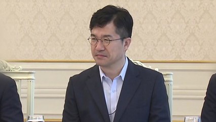 특검, 김경수 영장 신중 검토...내일 송인배 靑 비서관 소환 / YTN