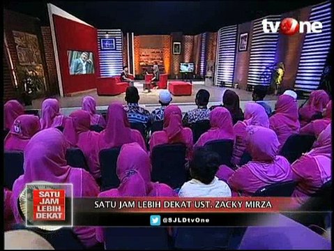 Satu Jam Lebih Dekat dengan Ustaz Zacky Mirza