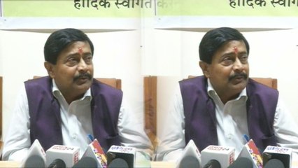 मध्य प्रदेश में पीएम मोदी और सीएम योगी की तस्वीरों के साये में पढ़ेंगे मदरसों के बच्चे!