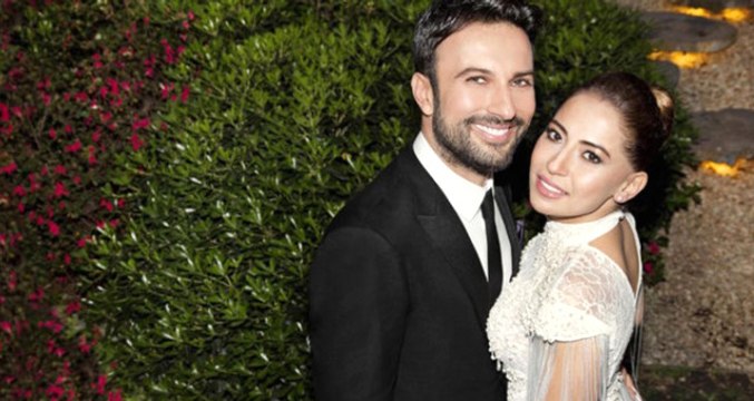 Tarkan Eşi Pınar Tevetoğlu'nun Doğum Gününü, Aşk Dolu Paylaşımla Kutladı