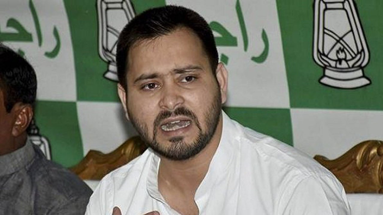 Tejashwi Yadav ने Muzaffarpur Shelter Home मामले में Nitish Kumar पर दिया बड़ा बयान | वनइंडिया हिंदी