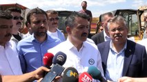Tarım ve Orman Bakanı Pakdemirli, Elmalı'da afet bölgesini gezdi (2) - ANTALYA