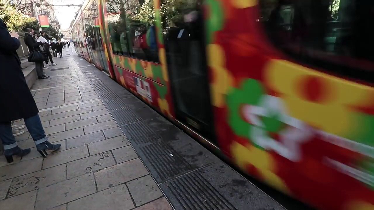 PAPA COIFFE SA FILLE ! - VLOG FAMILLE ALLO MAMAN