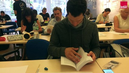 La course aux mots : à Paris, un championnat de France de lecture rapide