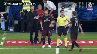 Standing_Ovation_HIGUAIN_in_Bernabeu_Real_vs_AC_Milan_11-08-2018