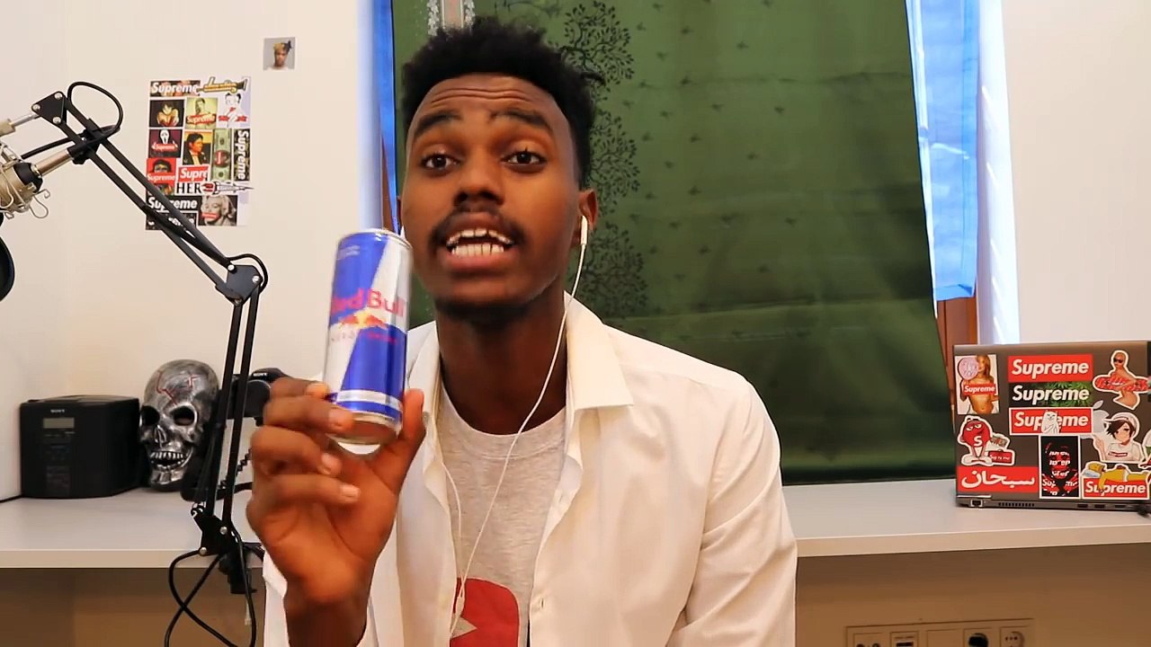 DIRISLE OO  DHULKA LA GALAY WIIL IYO GABADH IS..