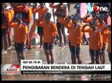 Anggota SAR Gelar Upacara Bendera di Tengah Laut