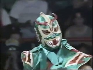 Konnan vs. Último Dragón (Clash of the champions) ...World Championship Wrestling