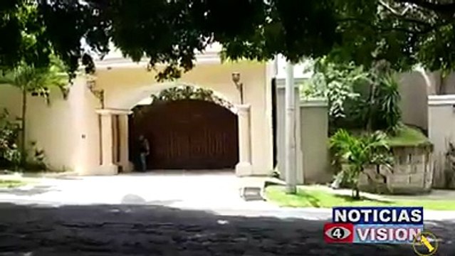 Una de las propiedades incautadas por la FGR del ex presidente Elías Antonio Saca, se encuentra una casa que ha sido denominada como El monumento a la corru