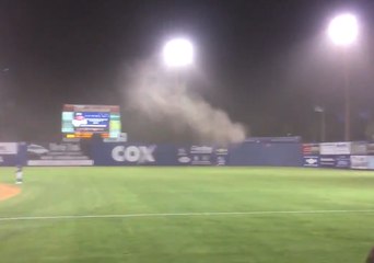 Haboob Sweeps into Las Vegas, Disrupts Baseball Game