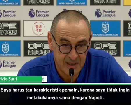 Sarri Tak Ingin Samakan Napoli Dengan Chelsea