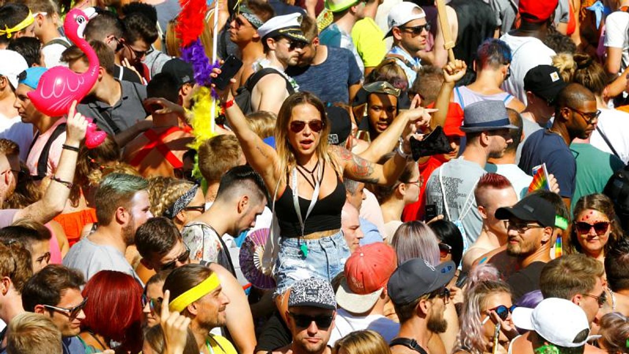 Locos por la Street Parade de Zúrich