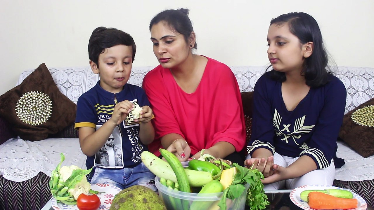 VEGETABLE CHALLENGE | Healthy Challenge #Funny | Aayu and Pihu Show