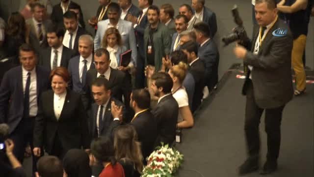 İyi Parti Genel Başkanı Meral Akşener: Gel Dediniz Geldim. Kararınıza Teslim Oldum