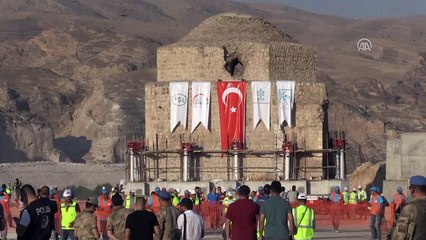 عمليات نقل عملاقة .. عملية نقل عملاقة لحمّام تاريخي شرقي تركيا