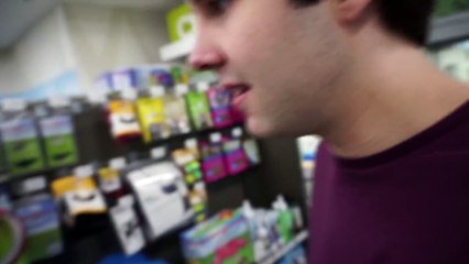 WE FOUND A MOUSE IN OUR FOOD!!   David Dobrik - YouTube