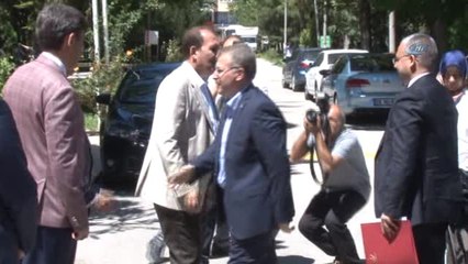 Sağlık Bakan Yardımcısı Halil Eldemir: "Türkiye'yi Sağlık Turizminde Hizmetlerin Daha Pahalı Olduğu...
