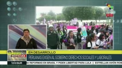 Perú: marchan contra la violencia de género