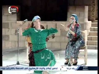 رقصة جميلة للفنانة كاريس بشار