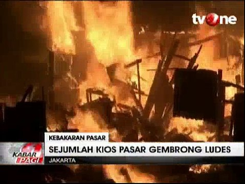 Sejumlah Kios di Pasar Gembrong Ludes Terbakar