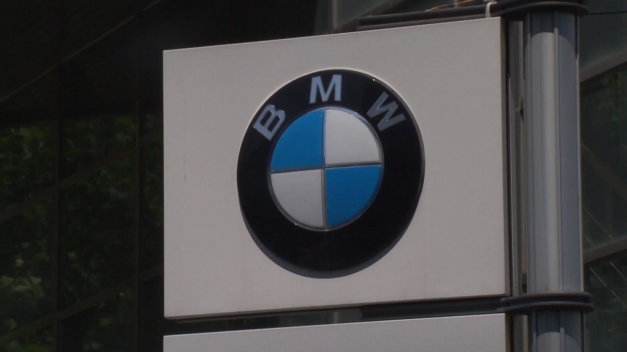또 불난 BMW 520d...경찰, 본격 수사 착수 / YTN