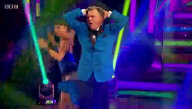 Travels in Trumpland with Ed Balls S01E03 Making America Wealthy Again / Travels in Trumpland with Ed Balls S01E03 Making America Wealthy Again