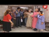 ايمن رضا يقود عراضة احتفالاً بخروج شفيق باسم ياخور من السجن - عيلة سبع نجوم HD