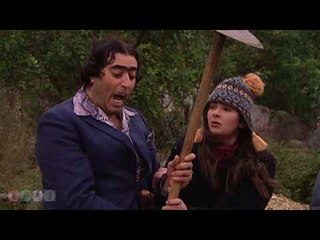 احلا مقطع لجودة ابو خميس مع عالمة الاثار الطليانية - ضيعة ضايعة HD