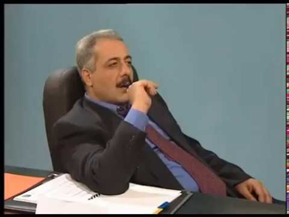 مشهد مضحك جدا -  ايمان زوجها ثور وامل تتجسس -  ايمن زيدان-   شكران مرتجى - جميل وهناء