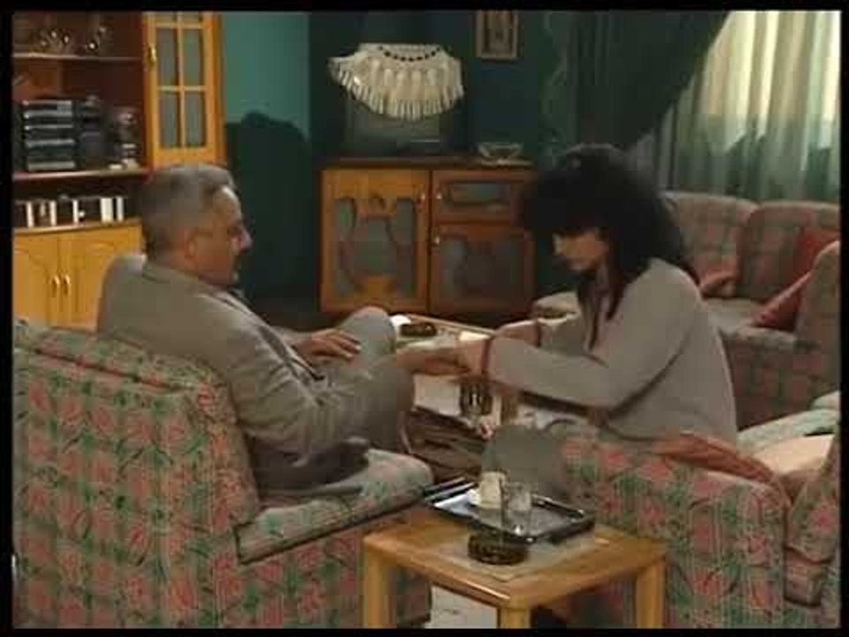 هناء تهتم بأناقة زوجها -  ايمن زيدان -  نورمان...