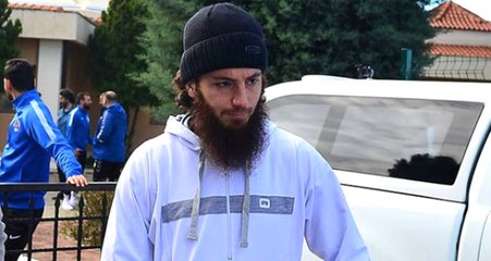 Aykut Demir Trabzonspor'u Bombaladı: İslami Kimliğimi Hedef Aldılar, Faiz Parasını İhtiyaç Sahiplerine Bağışlayacağım