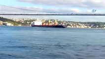 İstanbul'da Arızalanan Kargo Gemisi Demir Attı