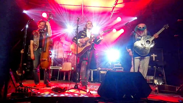 The Silvers - Lessines ( B ) El Cayoteu 12/08/2018 VIDEO 2/8