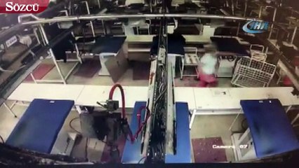 Çalışanların selden kaçış anı kameralara yansıdı