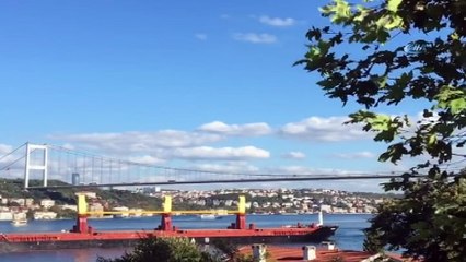 İstanbul’da  arızalanan kargo gemisi demir attı