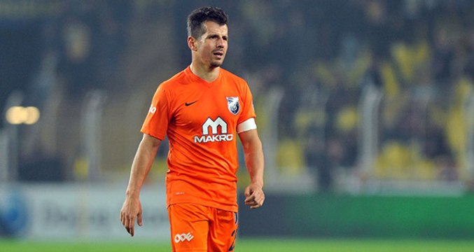 Emre Belözoğlu: Bu Sene Futbol Oynamam Son Gibi Duruyor