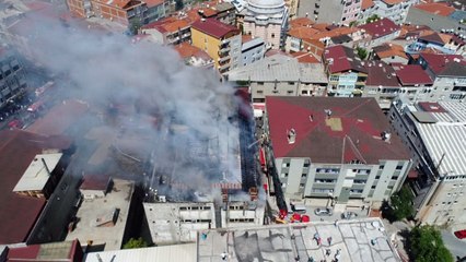 Beyoğlu'nda tekstil atölyesindeki yangın havadan görüntülendi
