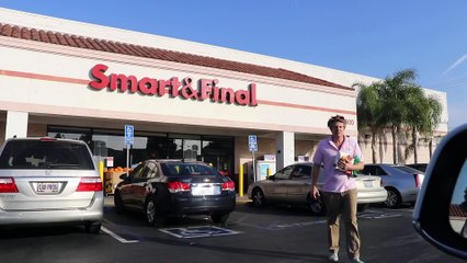 WE GOT INTO A CAR ACCIDENT!! (POLICE CAME)