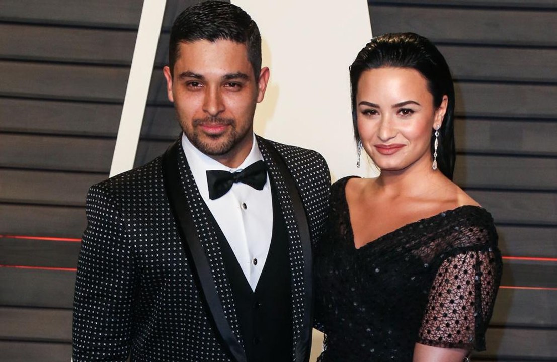 Wilmer Valderrama kümmert sich um Demi Lovato