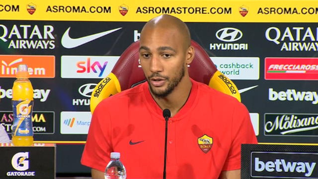 AS Rome - Nzonzi : "Je suis prêt à m'adapter pour l'équipe"