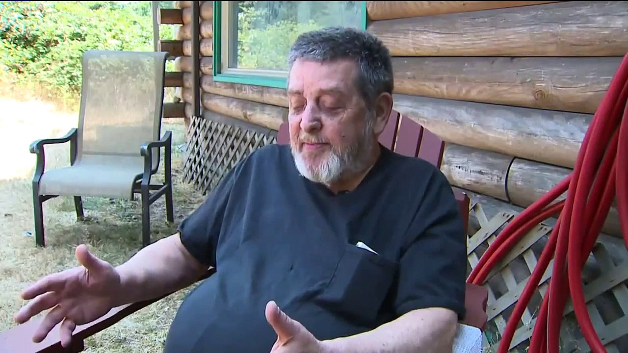 Mother Vanishes After Stopping at Gas Station to Repair Flat Tire