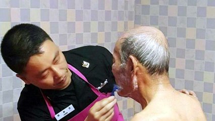 [좋은뉴스] '육지 나올 때마다' 봉사활동 나서는 해군 / YTN