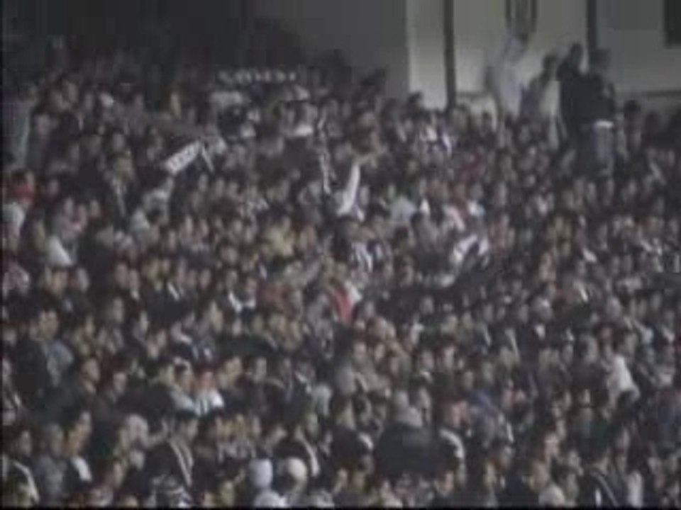 Biri Cikip Gelse Hersey Yalan Dese