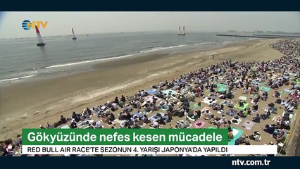 Akrobasi pilotları gökyüzünde nefesleri kesti