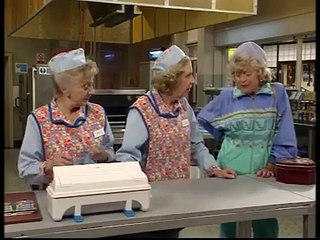 BBC Dinnerladies  S1E4   Moods Comedy)
