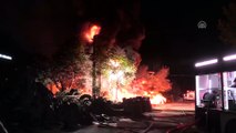 İş yerinde patlayan tüpler yangına neden oldu - BURSA