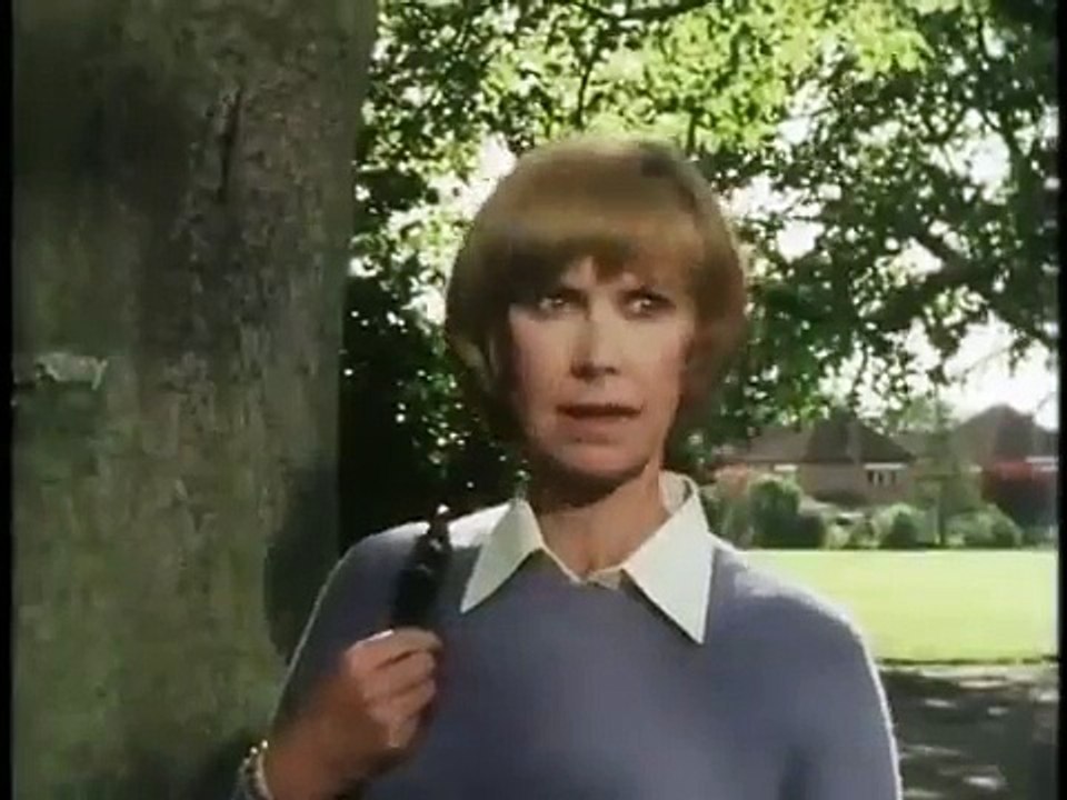 Butterflies S2E1 Leaving