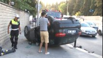 Üsküdar’da Otomobil Takla Attı 2 Yaralı