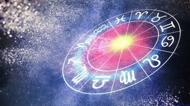 Nag Panchami: Zodiac Signs | नागपंचमी के दिन इन राशियों के लिए है खास, बन रहा है सिद्धि योग |Boldsky