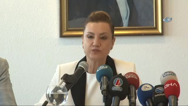 Dokuz Eylül Üniversitesi Rektörü Prof. Dr. Nükhet Hotar: Halkımıza Çaresizlik ve Yitirilmiş...